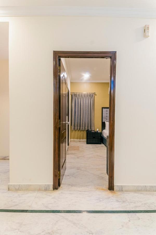 Hotel Athome , Whitefields, Kondapur Hyderabad Exterior foto
